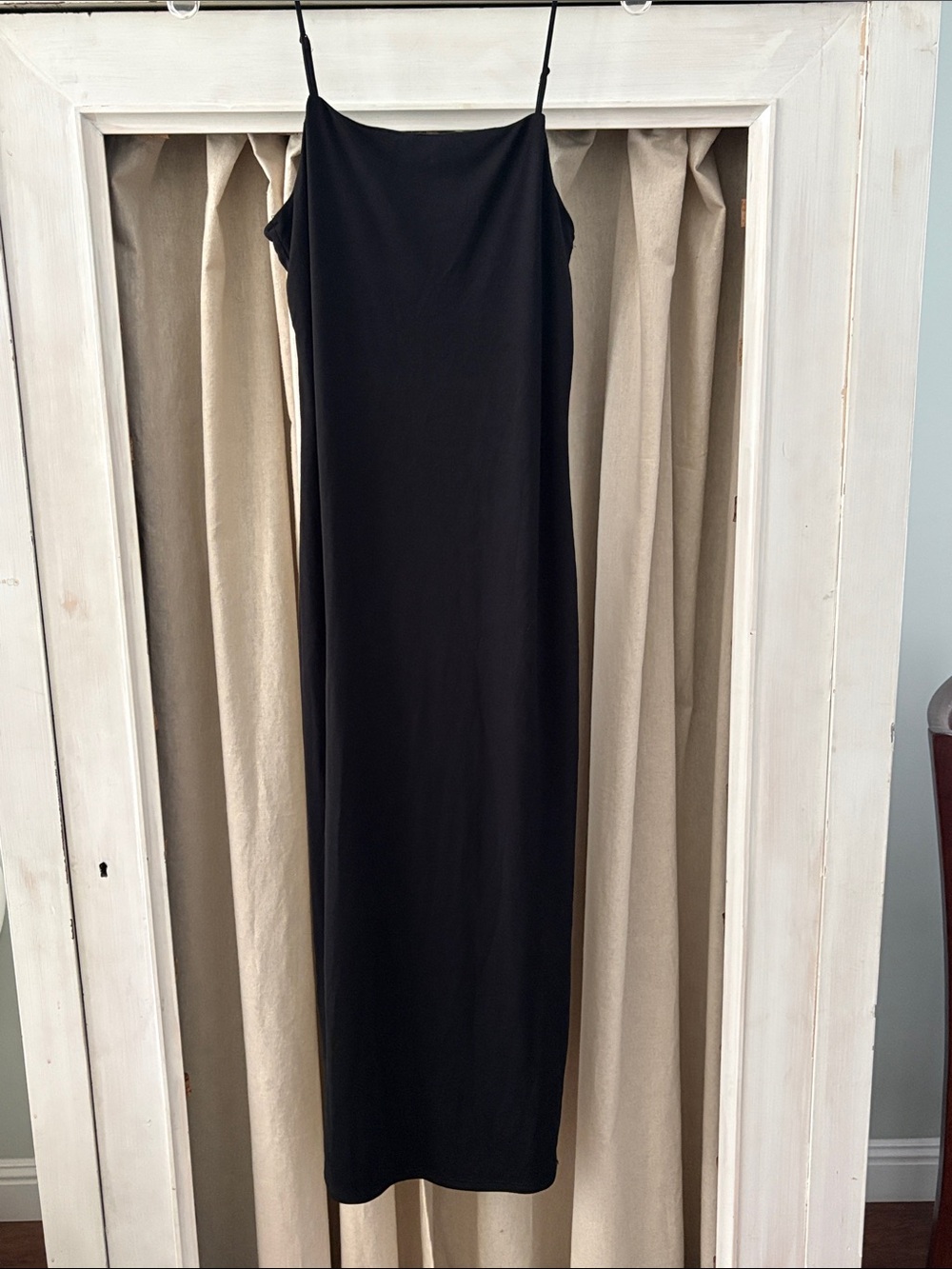 Classic Black Midi Slip Dress with Adjustable Spaghetti Straps